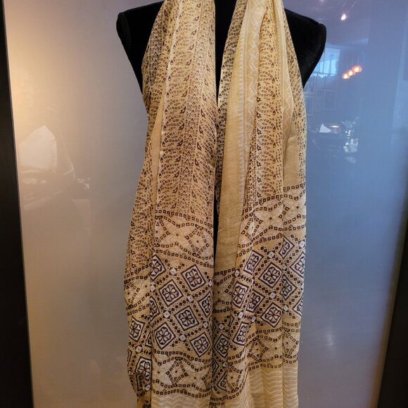 Screen Printed Merino Wool/Silk Scarf (WS1005B5) - Picture 3 of 4